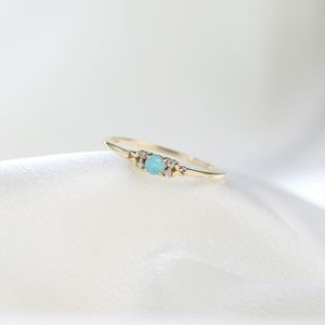 Anillo de Amazonita Azul Delicado con Diseño de Vid y Moissanita, Plata de Ley 925, Chapado en Oro de 14K, Regalo para Mamá - Product Image 1