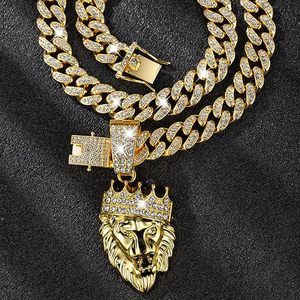 Pendentif tête de lion plaqué or jaune avec pierre moissanite couronnée, collier hip hop pour homme - Product Image 3