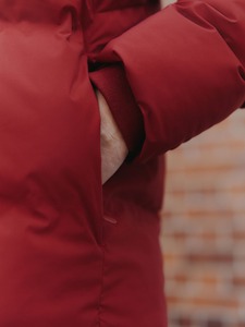 Veste d'hiver rembourrée à capuche pour homme, de luxe, rouge cramoisi, coupe-vent, style urbain, vente en gros personnalisée, OEM, ODM, marque privée, en vrac - Product Image 4