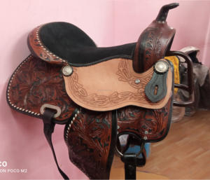 Selle d'équitation antique Western Pleasure en cuir véritable Selle polyvalente de dressage anglais Selle d'équitation - Product Image 6