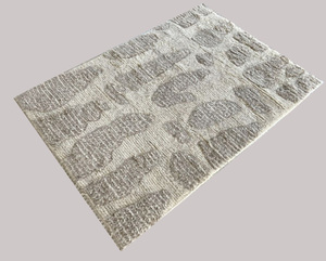 Tapis marocain noué à la main, épais et texturé, fabriqué avec du fil naturel non teint, pour intérieurs de luxe, 100% laine, prix usine. - Product Image 5