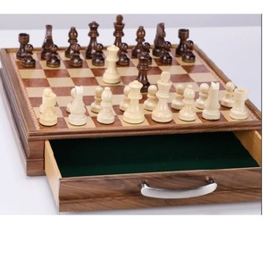 Jeu d'échecs en bois fait main de haute qualité, jeu de société classique avec rangement à tiroir, pièces d'échecs Staunton personnalisées, ensemble d'échecs de luxe - Product Image 1