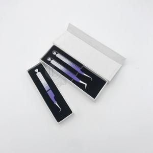 Pince à épiler à fond de cœur à pointe argentée ombrée Emballage personnalisé Nouveau design Pince à cils en acier inoxydable Motif diamant durable - Product Image 5