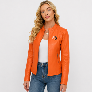 Chaqueta de Motocicleta de Cuero Premium para Mujer, Elegancia Moderna, Diseño Transpirable, Construcción Duradera, Acabado para Uso Diario con Confianza - Product Image 1