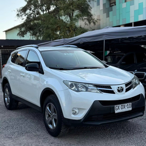 Toyota RAV4 2015 Automático, Volante a la Izquierda, Interior Oscuro, Asientos de Cuero, Neumáticos R17 - Product Image 1