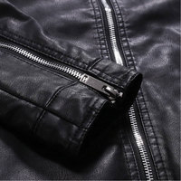 Blouson aviateur en cuir de vachette noir pour homme, col montant, fermeture éclair, coupe ajustée, manches classiques, style hiver, finition soignée