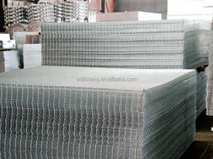 Paneles de Cerca de Malla Metálica Soldada Galvanizada China, Curvos, Económicos, de Fábrica - Product Image 4