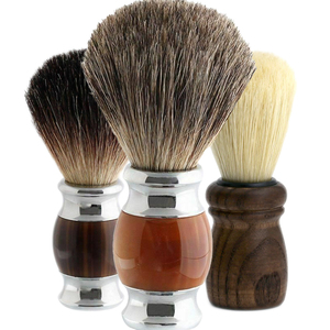 Pinceau à raser pour homme personnalisé avec logo, brosse à barbe synthétique durable avec manche en bois pour rasage humide et rasage de sécurité - Product Image 6