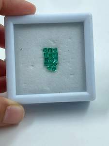 Piedra Preciosa de Esmeralda Verde Natural de Alta Calidad, Corte Cojín, 1.27 Quilates, 2.5x3mm, Paquete de 14 Piezas - Product Image 3