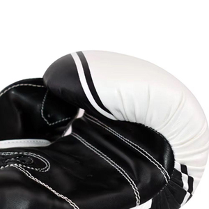 Gants de boxe en cuir PU personnalisables en gros, anti-humidité, à lacets, pour entraînement MMA et usage sur sac de frappe par RAMF SPORTS - Product Image 4