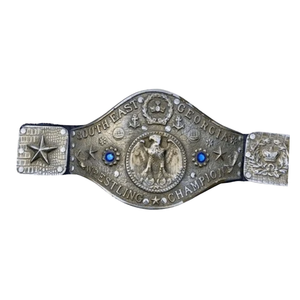Cinturón de Campeón de Lucha Libre del Sudeste de Georgia, Plateado con Diseño de Águila, Correa Negra, Cinturones de Campeonato Coleccionables - Product Image 6