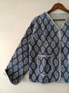 Veste en coton matelassée patchwork, manteau bohème réversible - Product Image 2