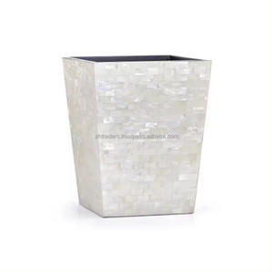 ZH TRADERS Ensemble de sept pièces Design luxueux Qualité supérieure Accessoires de salle de bain - Product Image 6