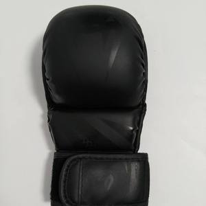 Gants de boxe en cuir PU confortables et imperméables pour l'entraînement, gants de compétition MMA imprimés, pour la salle de sport - Product Image 3