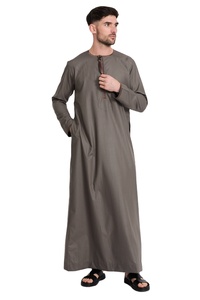 Venta al por mayor de los hombres de algodón Casual Robe Thobe Abaya bordado de manga larga transpirable antiarrugas ligero de talla grande adulto Thawb - Product Image 3
