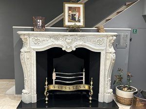 Chimenea de Mármol Blanco Hecha a Mano, Marco de Piedra, Soporte de Pilar Clásico Moderno, Independiente, Tamaño Personalizado, para Sala de Estar, con Control Remoto - Product Image 3