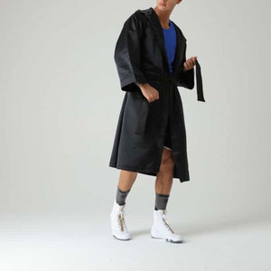 Robe de boxe style unique, look attrayant, logo personnalisé imprimé, variété de couleurs, prix raisonnable, vente chaude. - Product Image 3