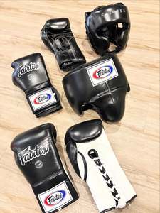 Guantes de boxeo de alta calidad con cordones, protector contra golpes y casco de boxeo Hg18 Pro, conjunto de cuero genuino para competición de boxeo. - Product Image 2