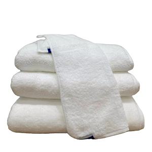 Serviettes de bain rectangulaires de qualité professionnelle, 100% coton tissé, couleur unie, douces pour la peau, écologiques, pour l'industrie hôtelière - Product Image 1