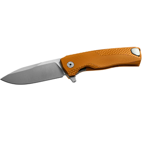 Navajas Plegables Naranjas con Mango Ranurado de Precisión y Hoja Plateada con Diseño de Apertura Flipper para Camping, Senderismo y Uso Diario - Product Image 5