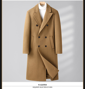 Abrigo de hombre beige de doble botonadura, largo hasta la rodilla, con hombreras y fajas. - Product Image 6