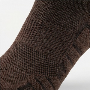 Athletic Men <b>Socks</b> Custom Running Sports Quick Dry Seamless Compression Breathable Durable <b>Soft</b> Gym Customized Color Fit Pairs - Product Image 5