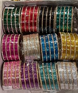 กำไลโลหะอินเดียหลากสี กำไลคุนดัน กำไลแฟชั่น ของชำร่วยงานแต่งงาน ของขวัญตอบแทนงานฮัลดี เมห์นดี ชากุน ของชำร่วยงานปาร์ตี้ - Product Image 2