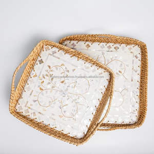 Plateau de nacre et de rotin de meilleure qualité, plateau de rotin necre de vendeur chaud, plateau de tissage d'incrustation de coquille en gros - Product Image 1