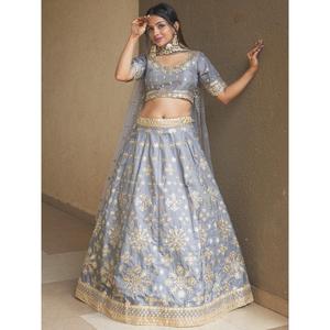 Impresionante espejo de papel gris Trabajo Seda Diseñador Lehenga Choli Con Dupatta - Product Image 5