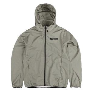 Veste de pluie à capuche personnalisée 100% polyester avec fermeture éclair, légère, imperméable, coupe-vent, respirante, simple, pour la course à pied et le cyclisme - Product Image 1