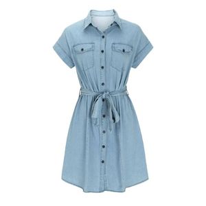 Robe en jean décontractée pour femme, à manches courtes, avec ceinture à nouer, style chemise classique, idéale pour les vacances et la plage, personnalisable - Product Image 1