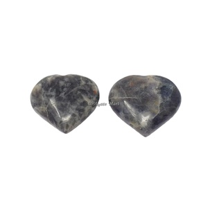 Beau coeur de pierres précieuses en vrac vert Fluorite coeurs gonflés pierres précieuses en gros sculpté pierres de guérison poli fengshui - Product Image 5