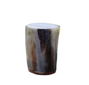 Calice en corne de taureau artisanal et durable, sélection Midgard ancienne, style traditionnel de l'ère viking, coupe rustique pour banquet de guerrier - Product Image 1