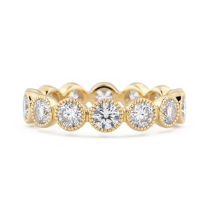 Magnifique alliance de mariage en or massif 10K 14K, entièrement sertie de moissanite personnalisée de couleur DEF et de diamants de laboratoire ronds de clarté VS VVS - Product Image 1