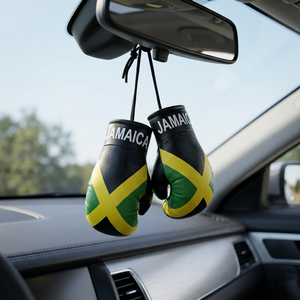 Mini-gant de boxe en cuir PU avec design drapeau jamaïcain – Ornement à suspendre pour voiture, disponible comme porte-clés et pendentif de rétroviseur - Product Image 2