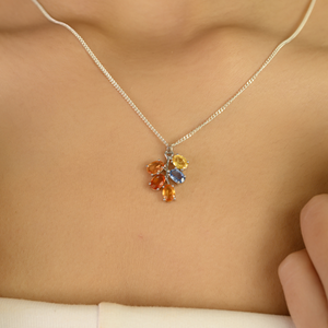 Collar con Colgante de Racimo de Zafiros Multicolores en Plata de Ley 925 con Baño de Rodio para Mujer, Elegante para Fiestas y Uso Diario, Joyería Fina - Product Image 2