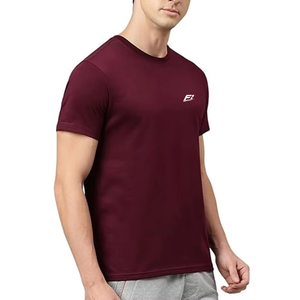 เสื้อยืดแขนสั้นสีแดงเลือดหมูสำหรับผู้ชาย ทรงปกติ คอกลม ผ้าเจอร์ซีย์แห้งเร็ว สไตล์ลำลอง พิมพ์ลายโลโก้ด้านหน้า เสื้อยืดผู้ชาย - Product Image 3