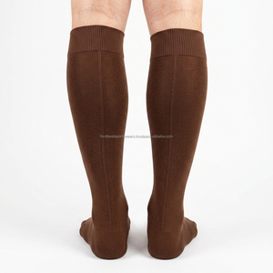 Chaussettes de sport montantes pour hommes, violettes, rayées, respirantes, tricotées, écologiques, antidérapantes, séchage rapide, mélange de spandex, pour usage quotidien - Product Image 5