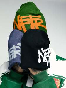 Gorros de Punto Acrílicos Personalizados para Hombre, Diseño OEM, 100% Acrílico, Gorro de Invierno Cálido de Lana y Mohair, Gorro Reversible Tipo Bucket - Product Image 5