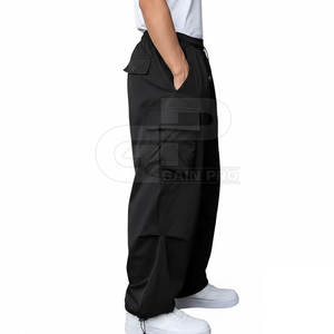 กางเกงคาร์โก้ผู้ชายสไตล์ลำลอง สวมใส่สบาย ทรงหลวม ผ้าทนทาน ออกแบบมาเพื่อการสวมใส่ประจำวัน กิจกรรมกลางแจ้ง และการเดินทาง - Product Image 3