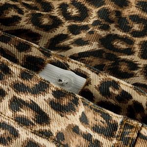 Shorts d'été écologiques respirants en sergé pour enfants, taille haute ajustable, imprimé intégral, décontractés pour filles, avec poches avant et arrière - Product Image 3