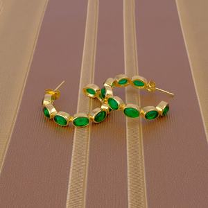 Pendientes de aro ovalados de diseñador, cuarzo Esmeralda chapado en oro, piedra natal hecha a mano, joyería de piedras preciosas, declaración única, joyería de moda - Product Image 5