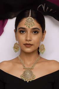 Parure de bijoux ethniques plaqués or en alliage avec collier, boucles d'oreilles et bague en zircon pour femme, cadeau vintage pour mariage ou anniversaire - Product Image 2