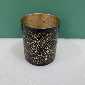 เชิงเทียนเหล็กทรงกระบอก แกะสลักลาย สำหรับตกแต่งบ้าน - Product Image 2