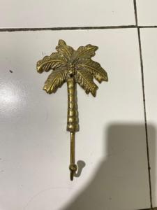 Meilleure vente en Indonésie : Porte-manteau décoratif mural en métal sculpté motif palmier tropical, résistant à la rouille, à un seul niveau - Product Image 3