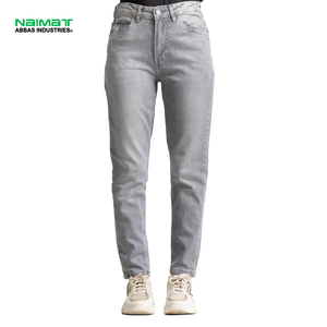Premium Women's Denim Jeans Mom Style High Waist Tapered Leg Female Pants Vintage Wash Casual Denim Trousers - Product Image 6