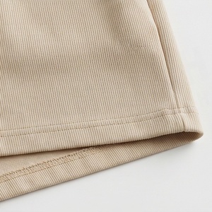 Ensemble décontracté en tricot pour femmes, 2 pièces, t-shirt à manches courtes et short au-dessus du genou, couleur unie, respirant, coupe ample, printemps été - Product Image 6