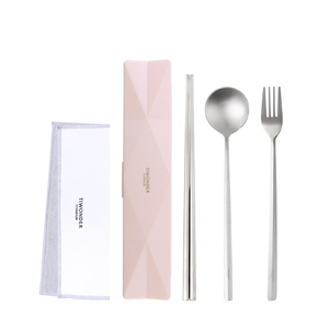 Ensemble de couverts 3 pièces en titane pur de qualité supérieure, écologique, compatible lave-vaisselle, pour le camping en plein air - Product Image 4