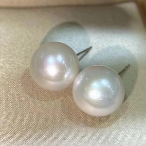 Pendientes de Perlas de Oro de 18K con Estilo Tejido, Elegantes y Delgados, con Borla Larga y Brillante Natural, Accesorio de Joyería, Venta Directa de Fábrica - Product Image 1