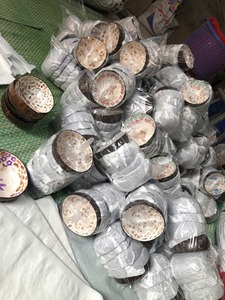 Bol en coquille de noix de coco naturelle avec incrustation de nacre, bol en noix de coco artisanal durable pour la décoration de la maison - Product Image 6